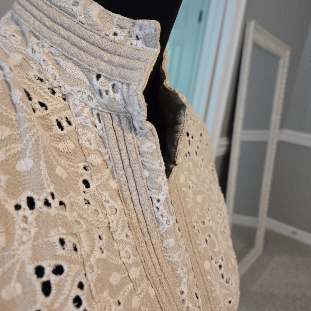 Chico's linen blend size 1 eyelet cream jacket blazer - Picture 2 of 7